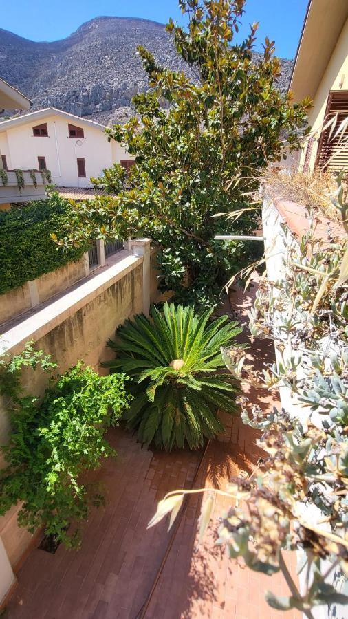 פלרמו Villa Rosa מראה חיצוני תמונה