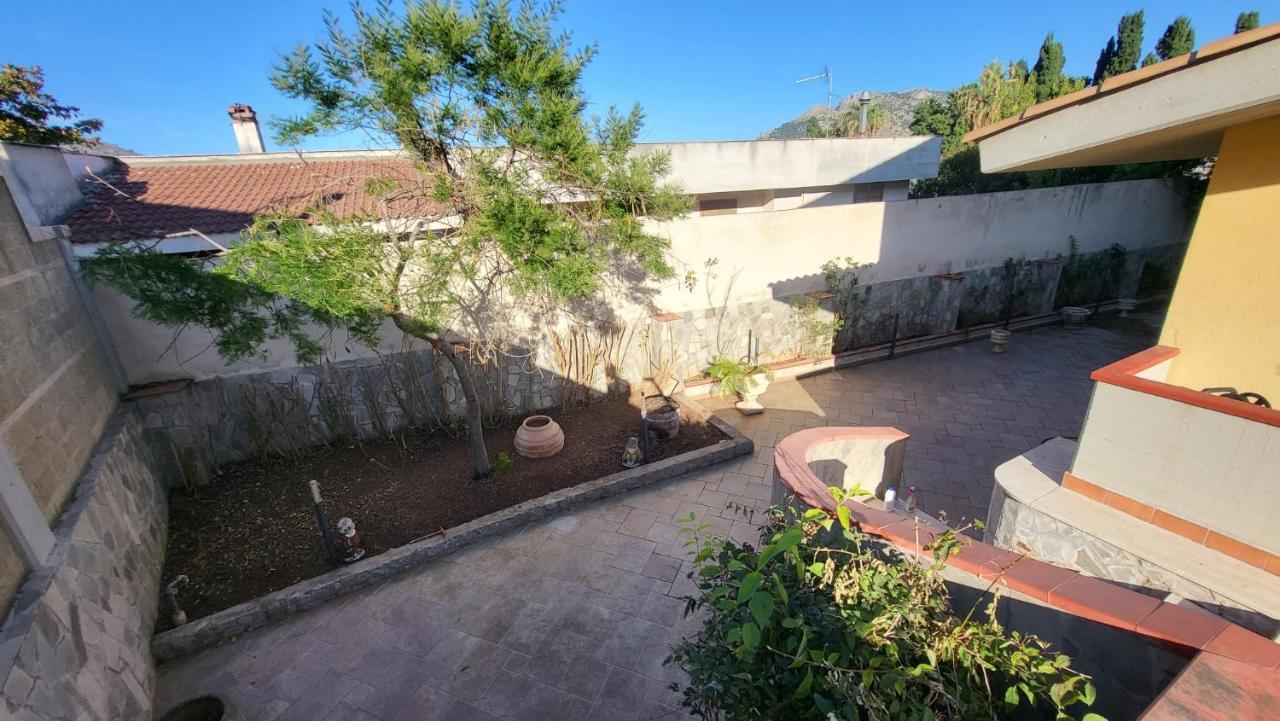 פלרמו Villa Rosa מראה חיצוני תמונה