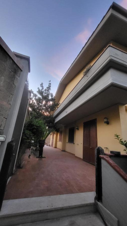פלרמו Villa Rosa מראה חיצוני תמונה