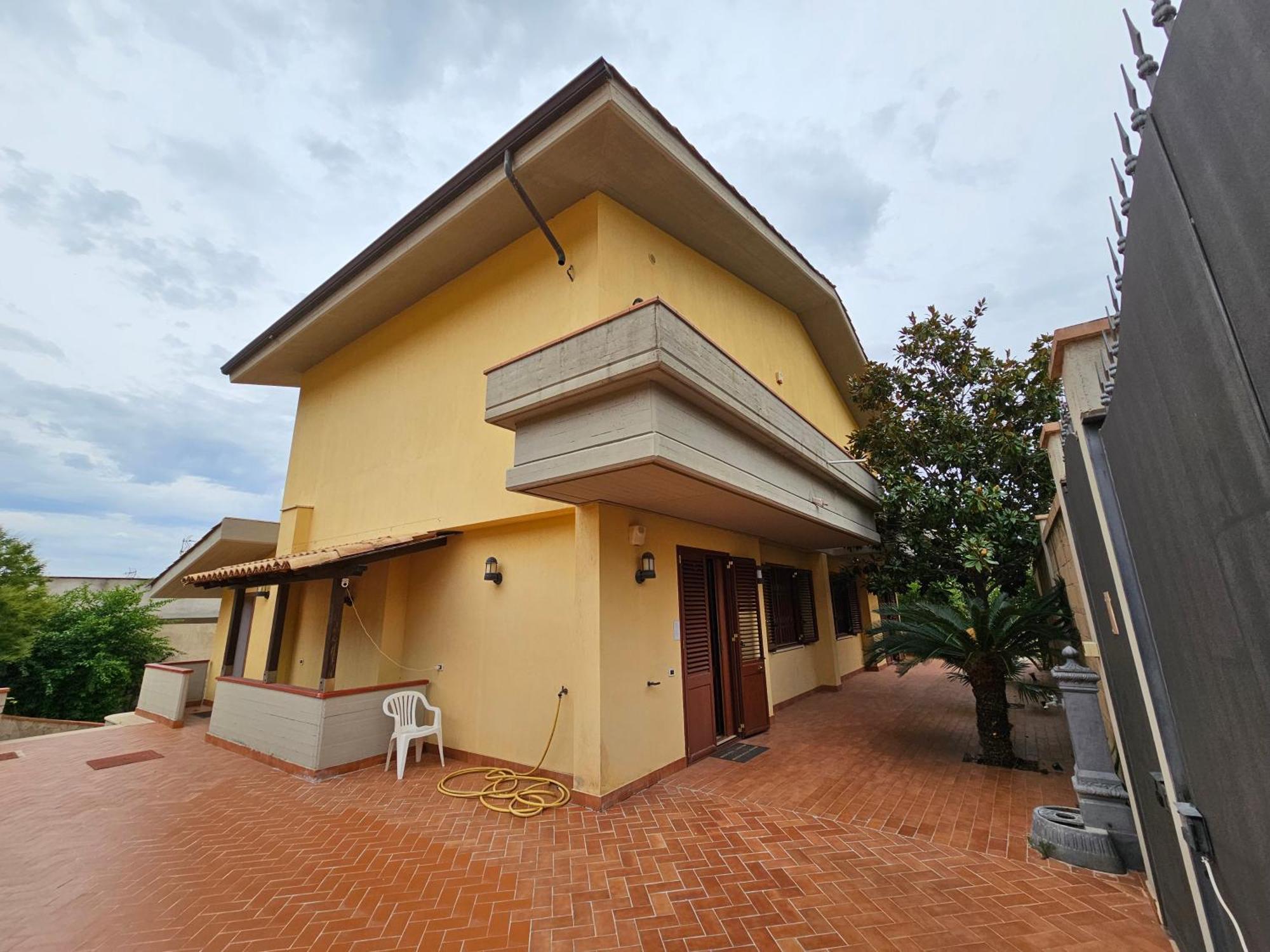 פלרמו Villa Rosa מראה חיצוני תמונה